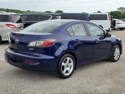 2012 Mazda MAZDA3 i Touring