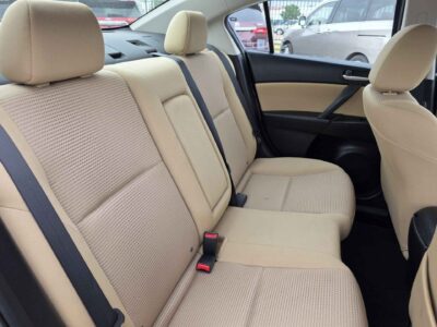 2012 Mazda MAZDA3 i Touring