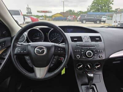 2012 Mazda MAZDA3 i Touring