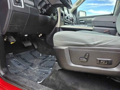 2013 RAM 1500 SLT