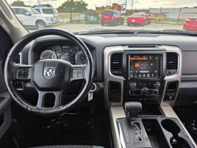 2013 RAM 1500 SLT