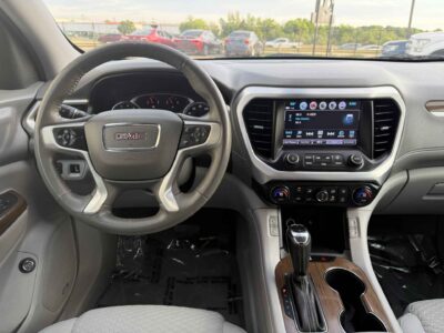 2018 GMC Acadia SLE-2