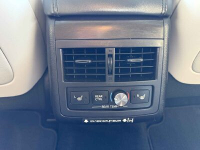 2016 Toyota Avalon XLE LOW MILES!