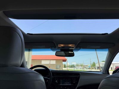 2016 Toyota Avalon XLE LOW MILES!