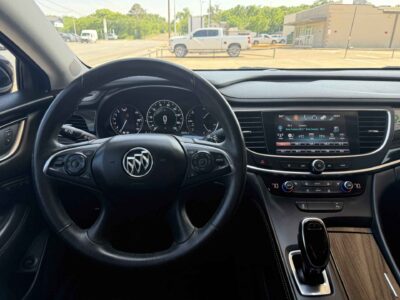 2017 Buick LaCrosse Essence