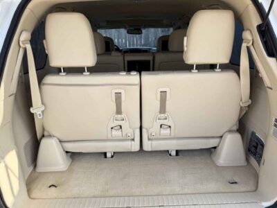 2013 Lexus LX 570 Sport Utility