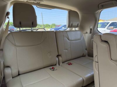 2013 Lexus LX 570 Sport Utility