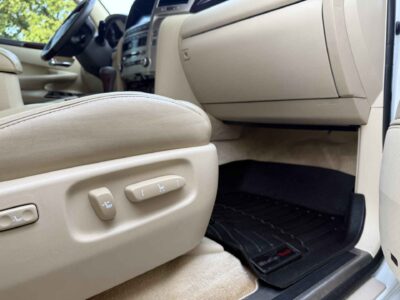 2013 Lexus LX 570 Sport Utility