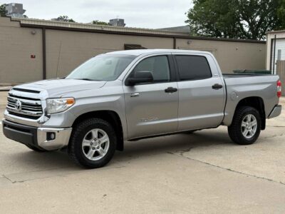 2016 Toyota Tundra SR5