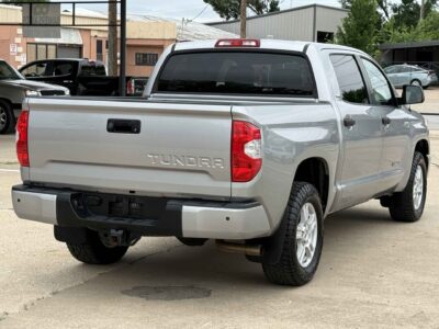 2016 Toyota Tundra SR5