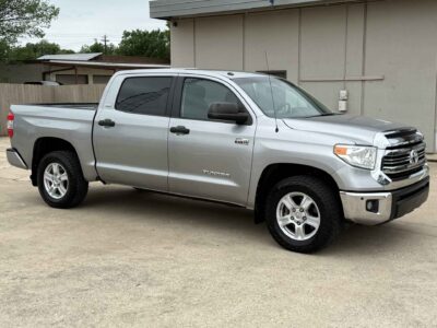 2016 Toyota Tundra SR5