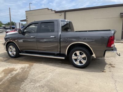 2017 RAM 1500 SLT Crew Cab SWB 2WD