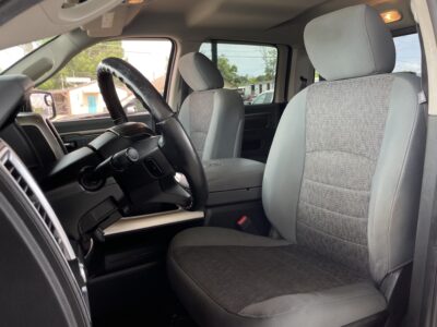 2017 RAM 1500 SLT Crew Cab SWB 2WD
