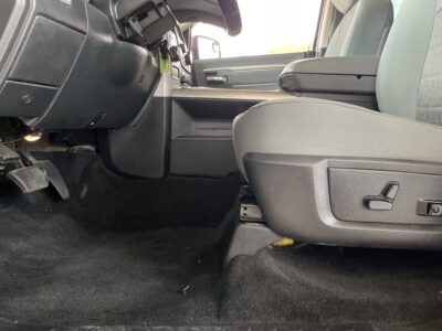 2017 RAM 1500 SLT Crew Cab SWB 2WD