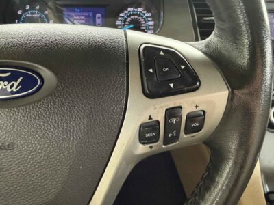 2013 Ford Taurus SEL