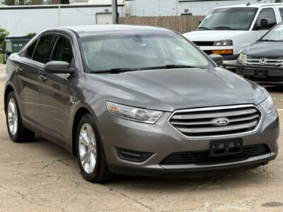 2013 Ford Taurus SEL