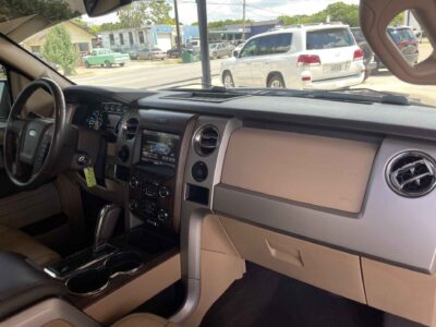 2014 Ford F-150 Platinum