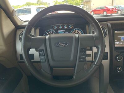 2014 Ford F-150 Platinum
