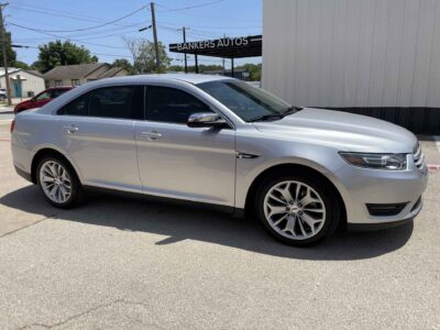 2017 Ford Taurus Limited