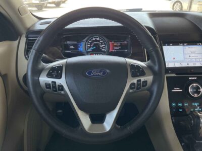 2017 Ford Taurus Limited