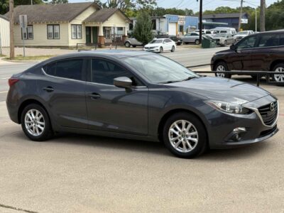 2015 Mazda MAZDA3 i Touring