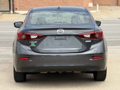 2015 Mazda MAZDA3 i Touring