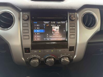 2016 Toyota Tundra SR5