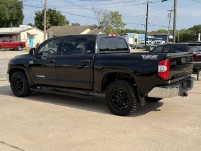 2016 Toyota Tundra SR5