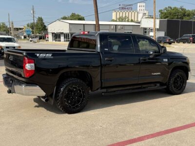 2016 Toyota Tundra SR5