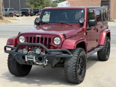 2012 Jeep Wrangler Unlimited Sahara 4WD