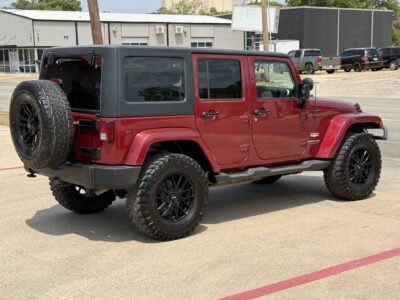2012 Jeep Wrangler Unlimited Sahara 4WD
