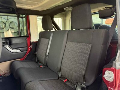2012 Jeep Wrangler Unlimited Sahara 4WD