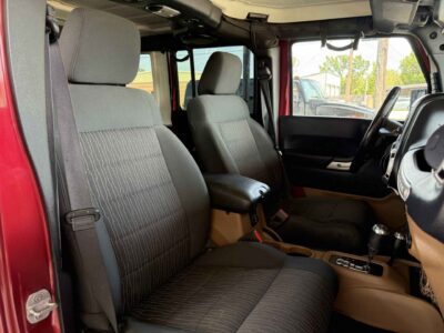 2012 Jeep Wrangler Unlimited Sahara 4WD