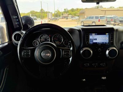 2012 Jeep Wrangler Unlimited Sahara 4WD