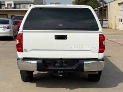 2017 Toyota Tundra SR5