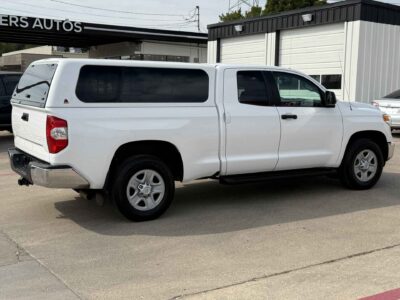 2017 Toyota Tundra SR5