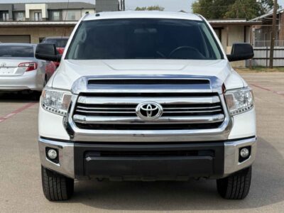 2017 Toyota Tundra SR5