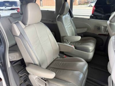 2012 Toyota Sienna Limited