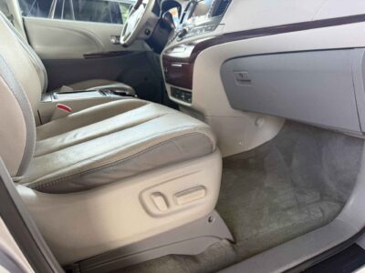 2012 Toyota Sienna Limited
