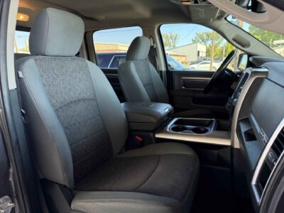 2017 RAM 1500 SLT 4WD