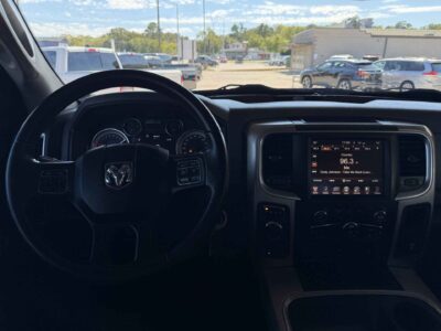 2017 RAM 1500 SLT 4WD