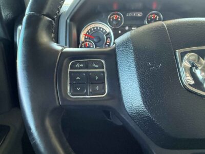 2017 RAM 1500 SLT 4WD