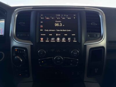 2017 RAM 1500 SLT 4WD