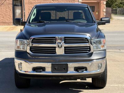 2017 RAM 1500 SLT 4WD
