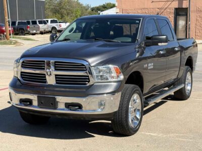 2017 RAM 1500 SLT 4WD