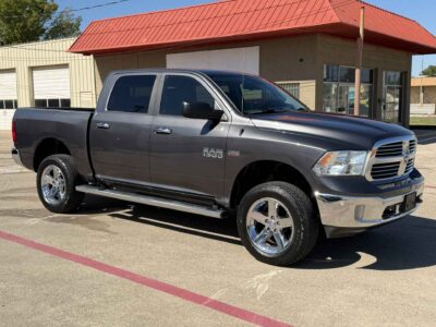2017 RAM 1500 SLT 4WD