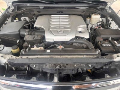 2013 Lexus LX 570 Sport Utility