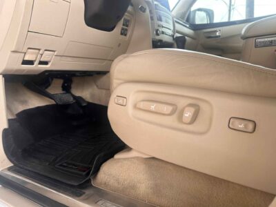 2013 Lexus LX 570 Sport Utility