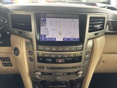 2013 Lexus LX 570 Sport Utility